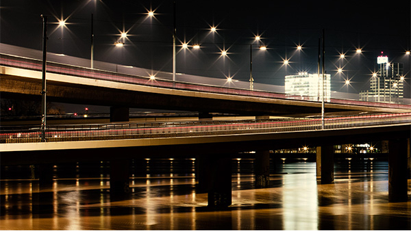 �������������������ĵ�Ż��ִｻ����׼