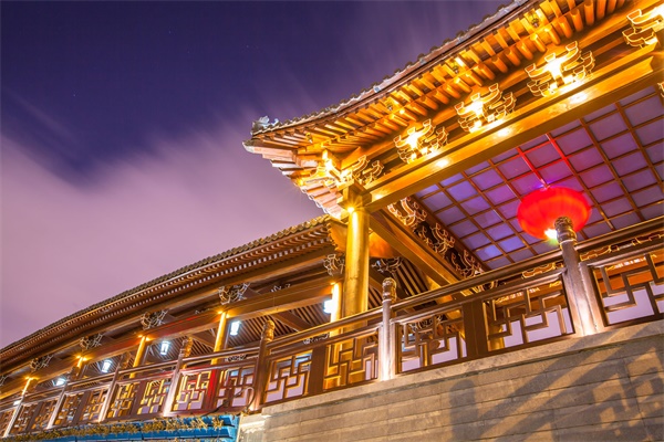 ���޽�������