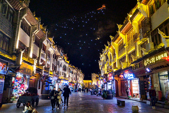 ҹ����������