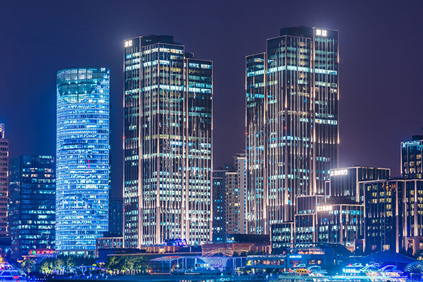 ��͸������