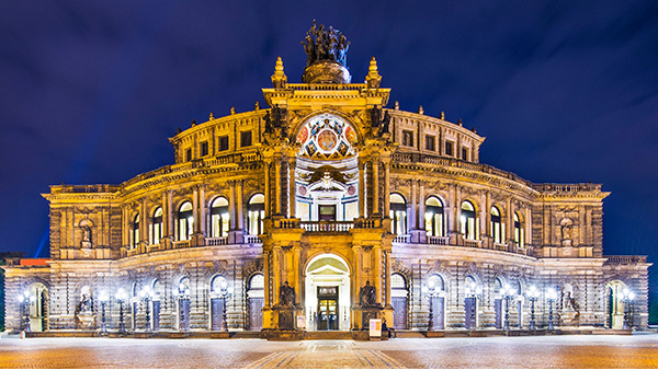 �������ʶ¥��ҹ��������������������������