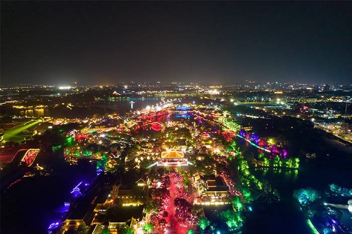 ���õ���˸��