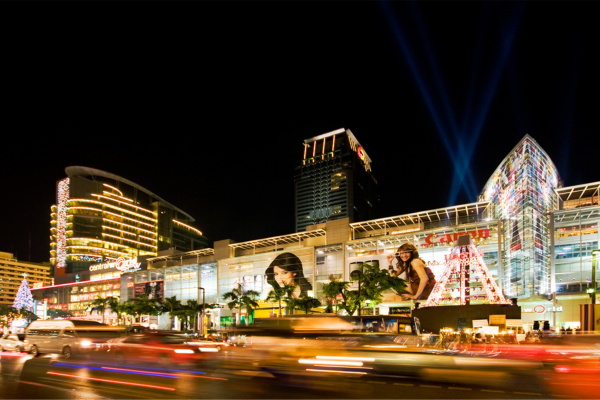 ��ҵ�ۺ�������8ͷ����һ�