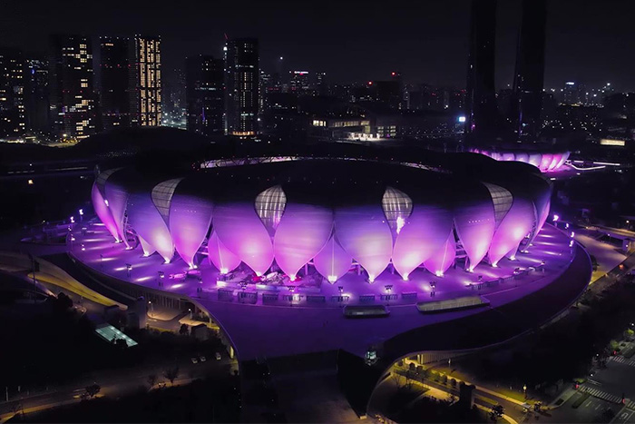 ���ݵ���˸�����