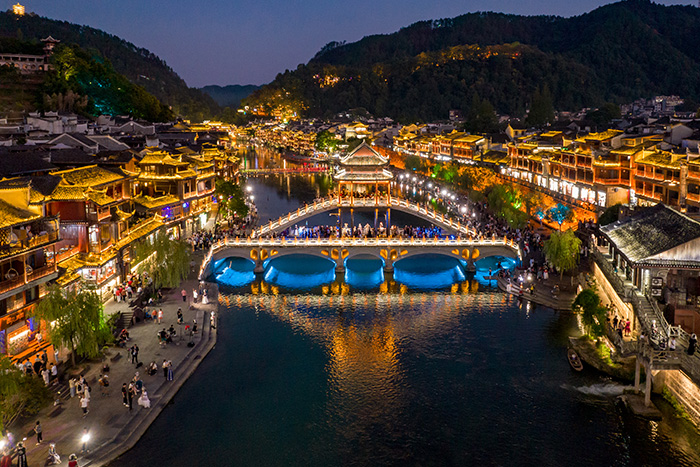 ����������������