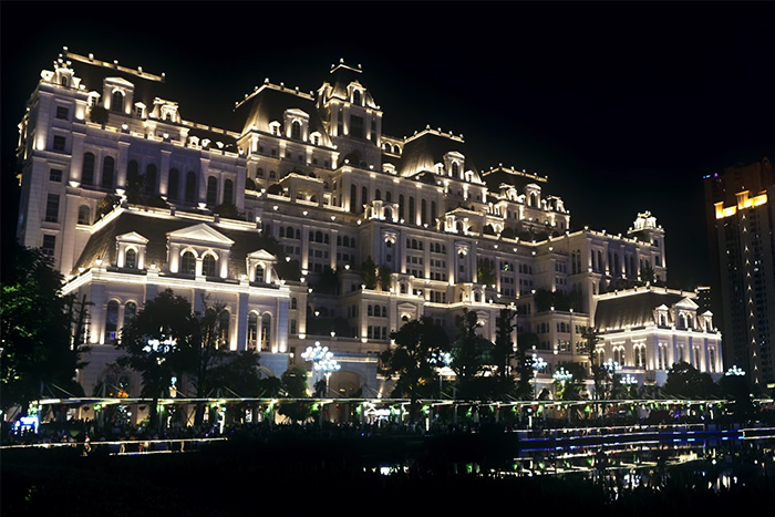 �ùݵ���˸��