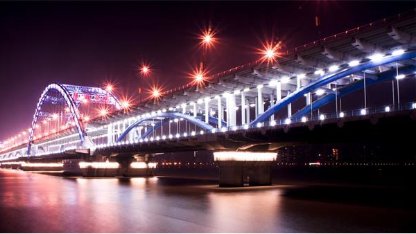 ������������˸����Ƶ�������