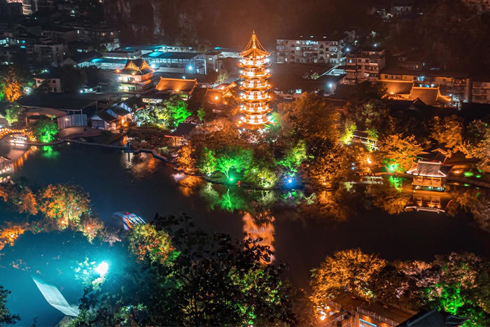 ����ҹ�ε���˸��