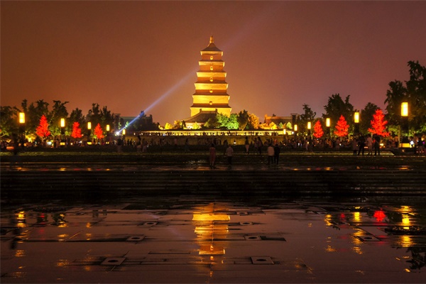 ����ҹ�ε���˸��ͷ�Ժ�ģʽ������