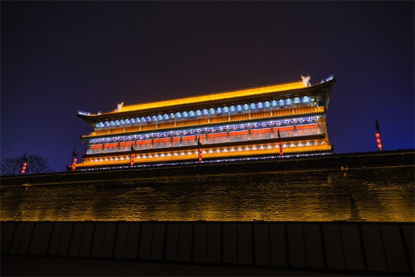 �޽�ҹ����������