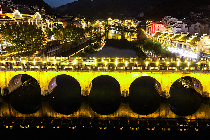 ��������ҹ����������