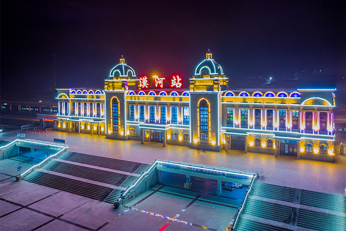 ¥������8ͷ����һ�