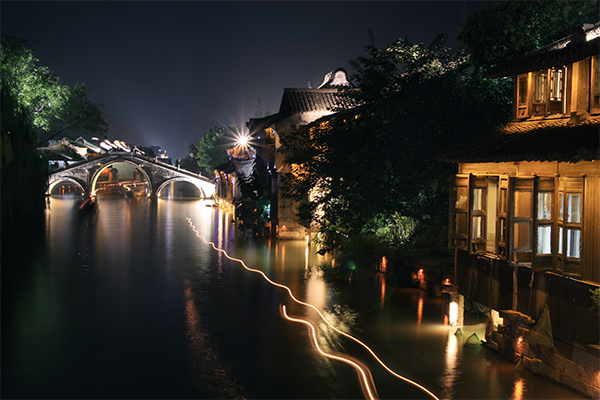 ���⾰������