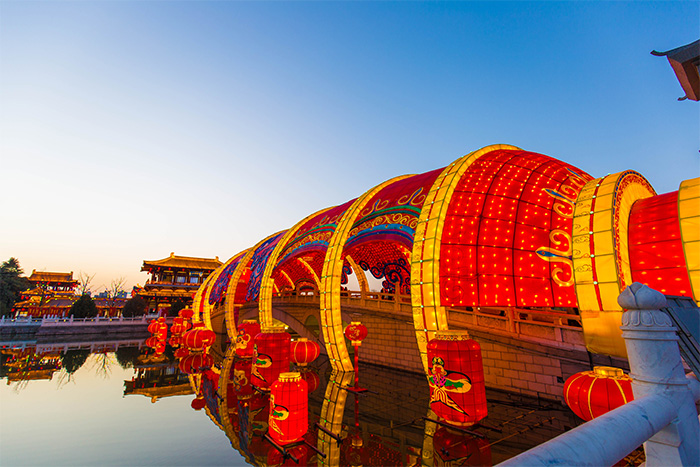 ���յ���˸��