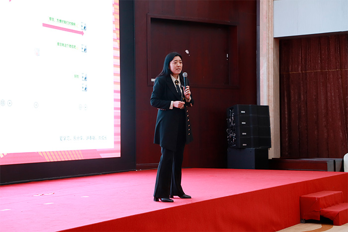 ��8ͷ��������������״��˾�����(��˸���)