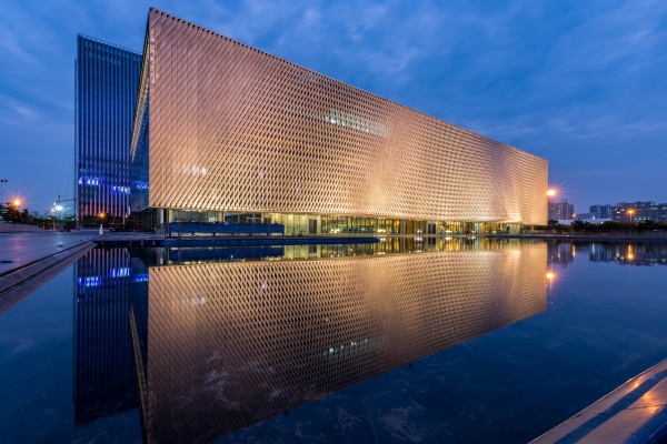 ʲô�Ƕ����������̣�������������������������ƫ��