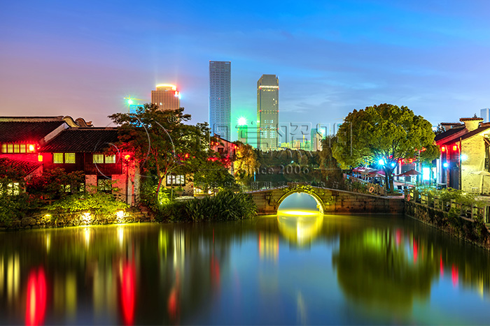 ��������˸��