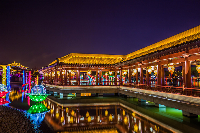 ���յ���˸��