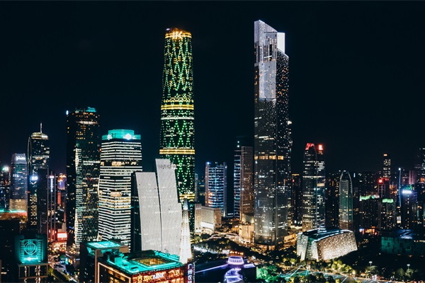 �������˸��