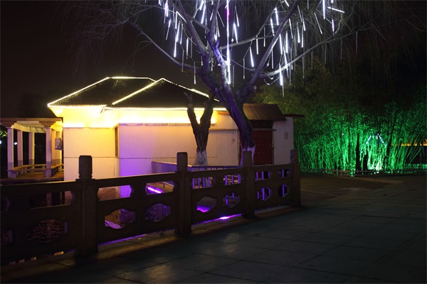 ��԰����������ƴ��칫԰ҹ������