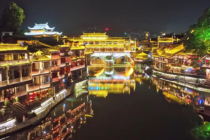 ����ҹ����������