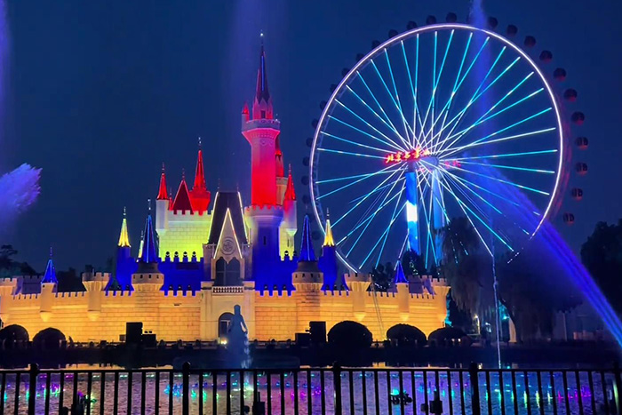 ���ֳ�Ħ������������