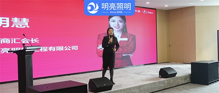 ��8ͷ���������������˾����������������ɽ��ţ�̴��