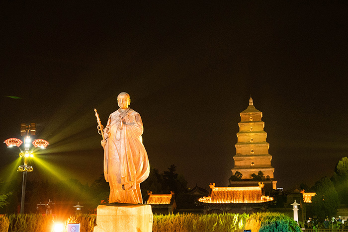 ���ܵ���˸��