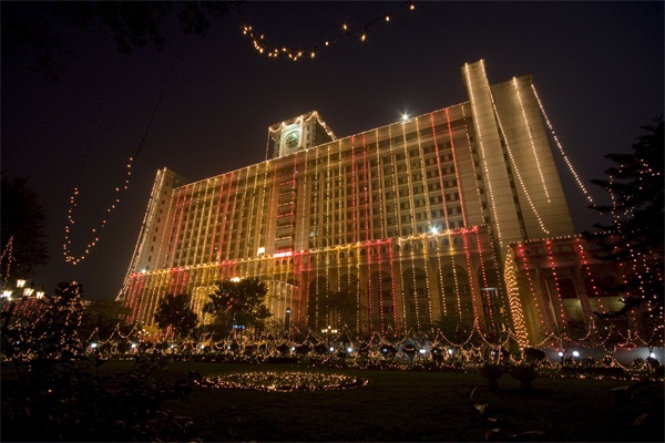 �ù���ǽ�ƹ����