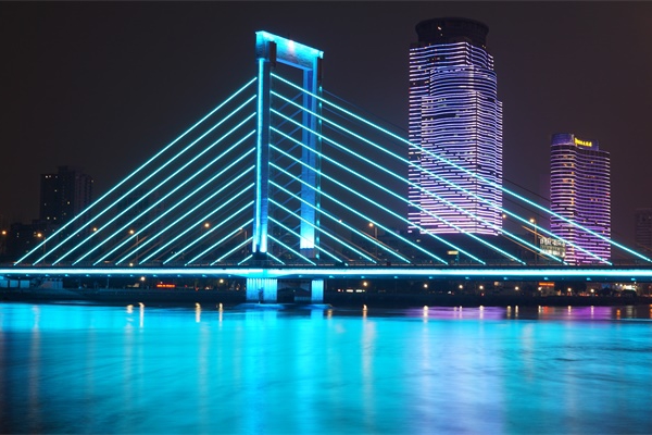 led���������е�Դ��ѡժҪ��