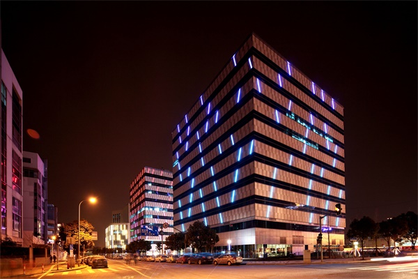 �������������������ܽ�Լ��Ǯ����������������