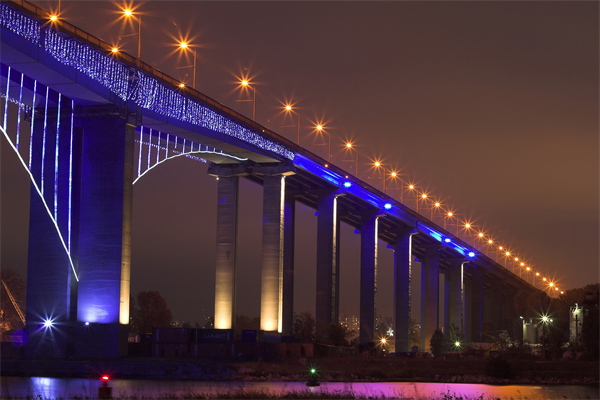 ����ҹ������