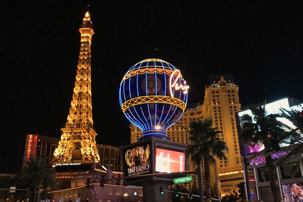 ���ᾰ����������