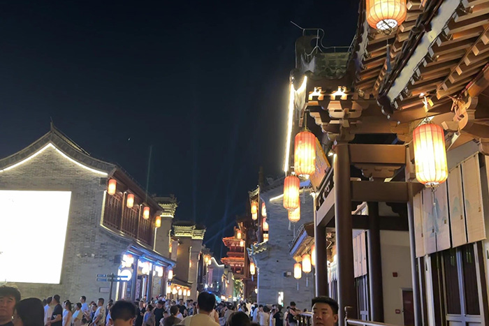 ��8ͷ������������ž�����������