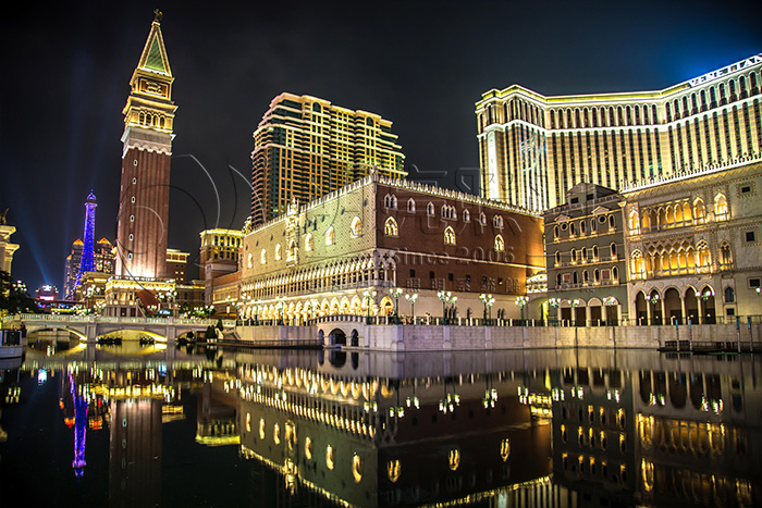 �ù���ǽ����˸��