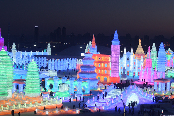 ����챬�����õ���˸��������������Ҫ������3���ײ��߼���