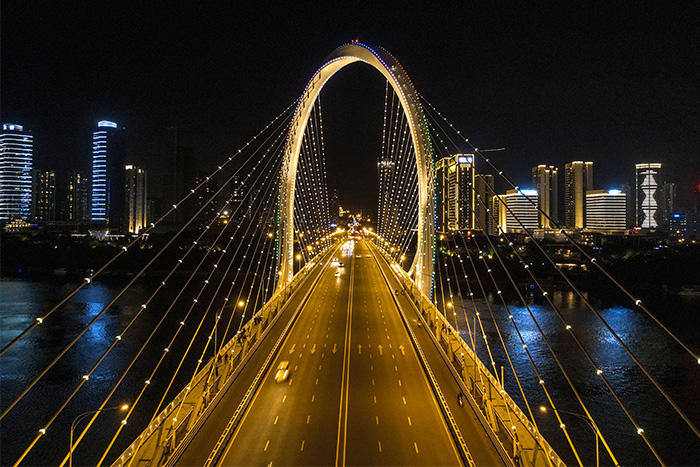 ��һ�����ƻ������������ƾ�����������