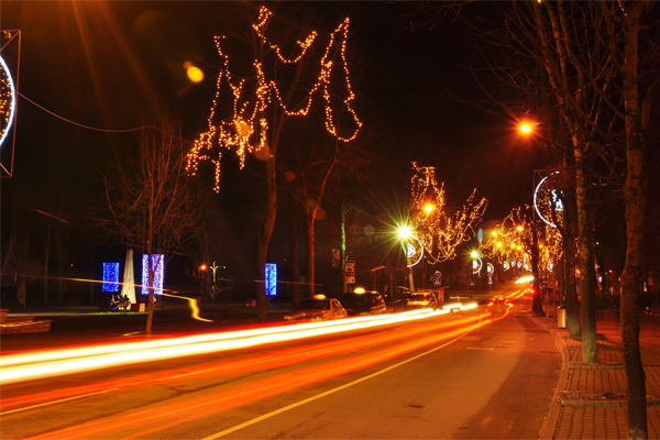 �������˸��