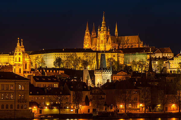 ¥������