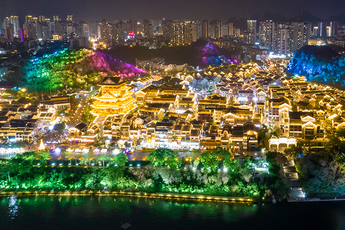 �ͱ�Ǯ�ľ�������˸����������һ����������