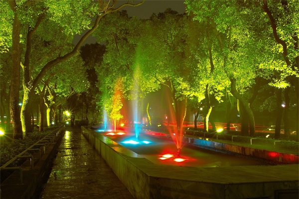 ԰����������