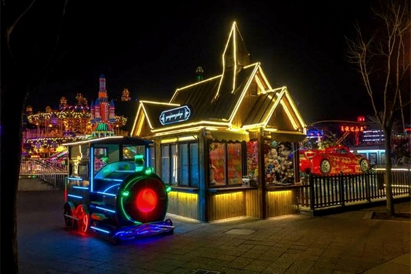 ����԰������˾-�����񾲵�ҹ������