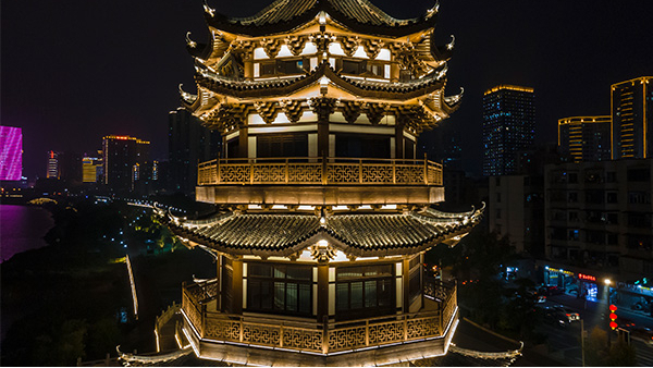 �޽�����������������ѡ���ʵ��������ַ�����������������