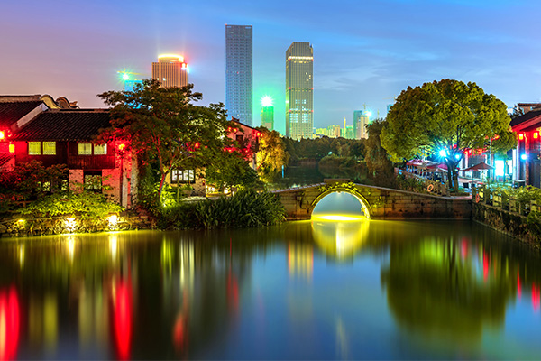 ����ҹ����������