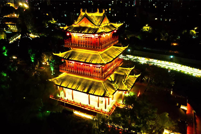 ���޽�����˸������