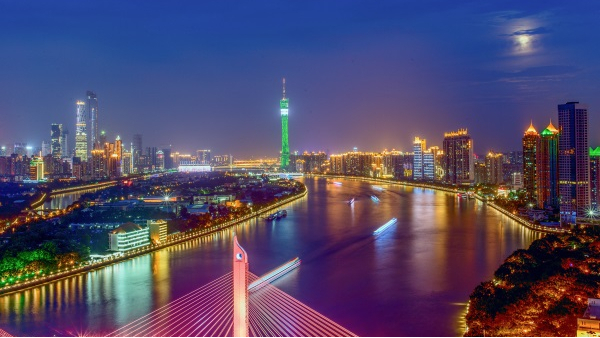 ҹ������˸�����ܶ���ҹ��ľ�������