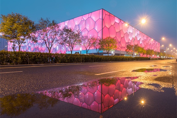 �����������-չ�ֳ���ҹ��緶