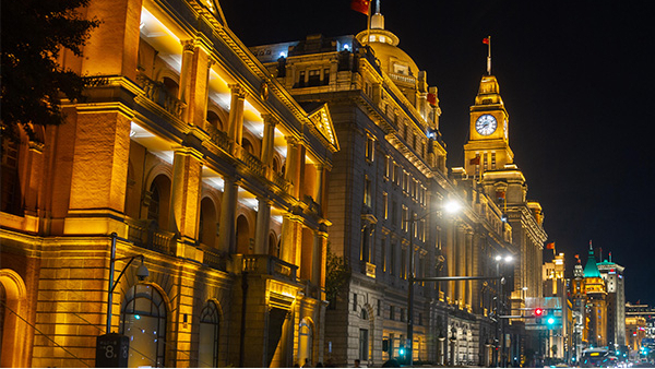 ���ǲ��Ƕԡ������������̡���������������������������