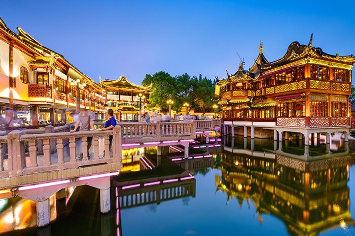 ����ҹ�ε���˸������