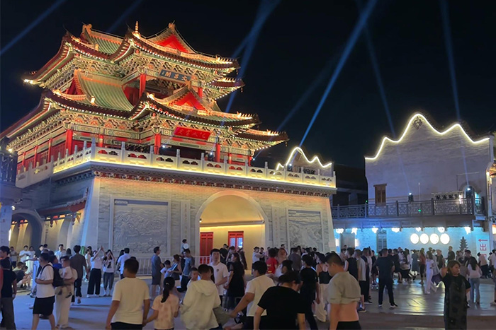 ����ҹ�ε���˸������